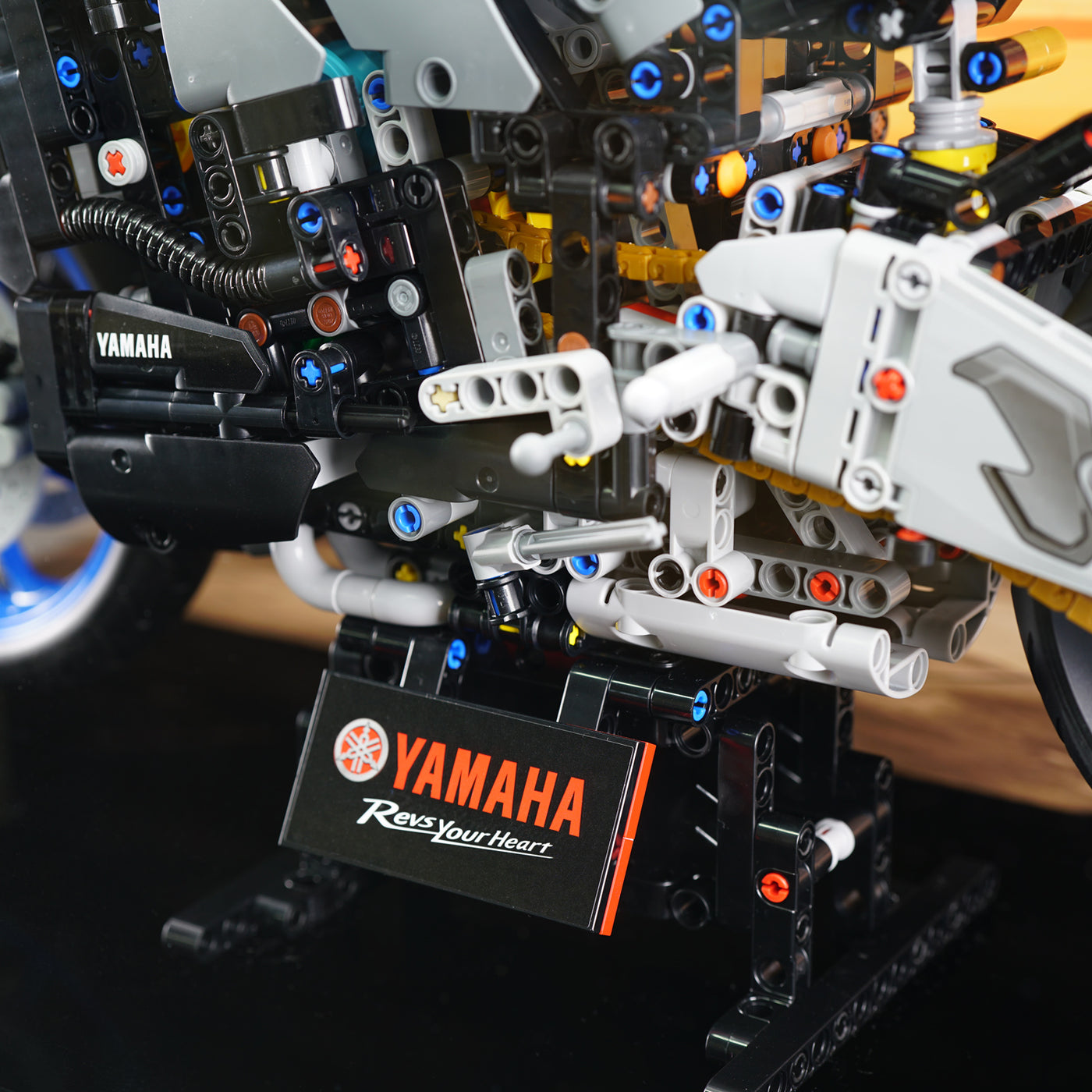 LEGO 42159 Yamaha MT-10 SP Display Case | ONBRICK