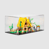 43242 Snow White and the Seven Dwarfs' Cottage Display Case