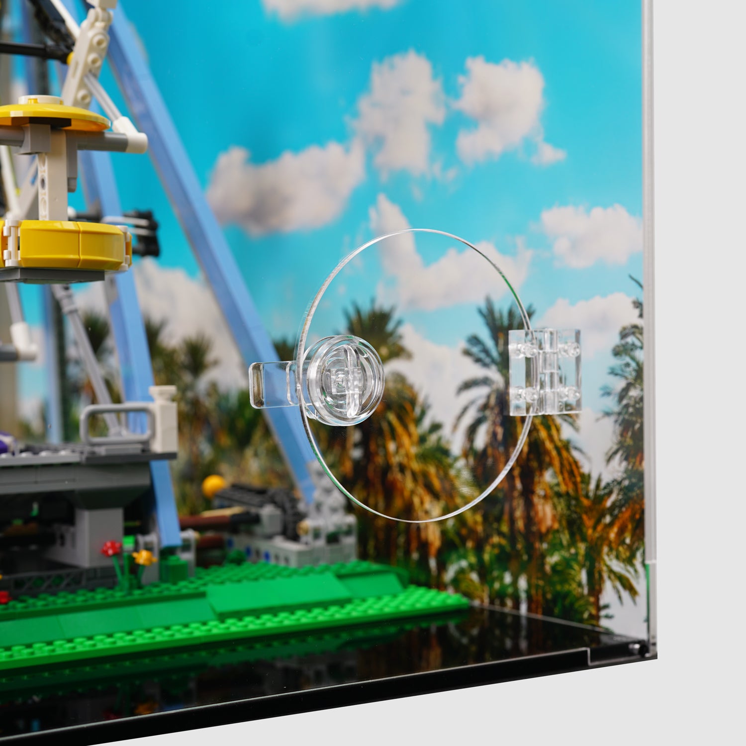 LEGO 10247 Ferris Wheel Display Case | ONBRICK