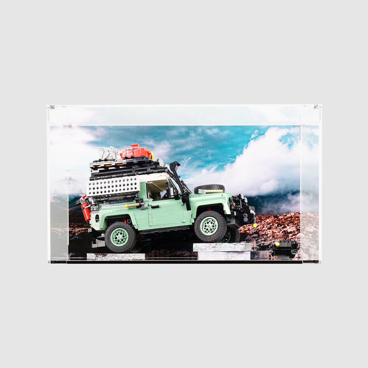 LEGO 10317 Land Rover Classic Defender 90 Display Case Made in