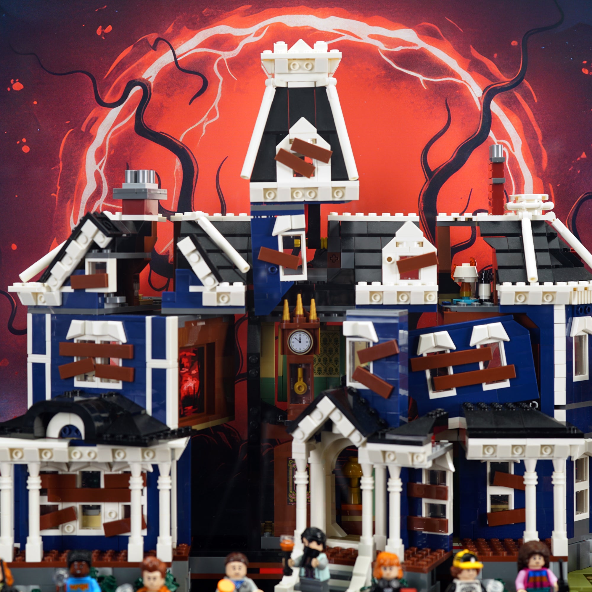 LEGO 11370 Stranger Things: The Creel House | Acrylic LEGO Display Case | ONBRICK
