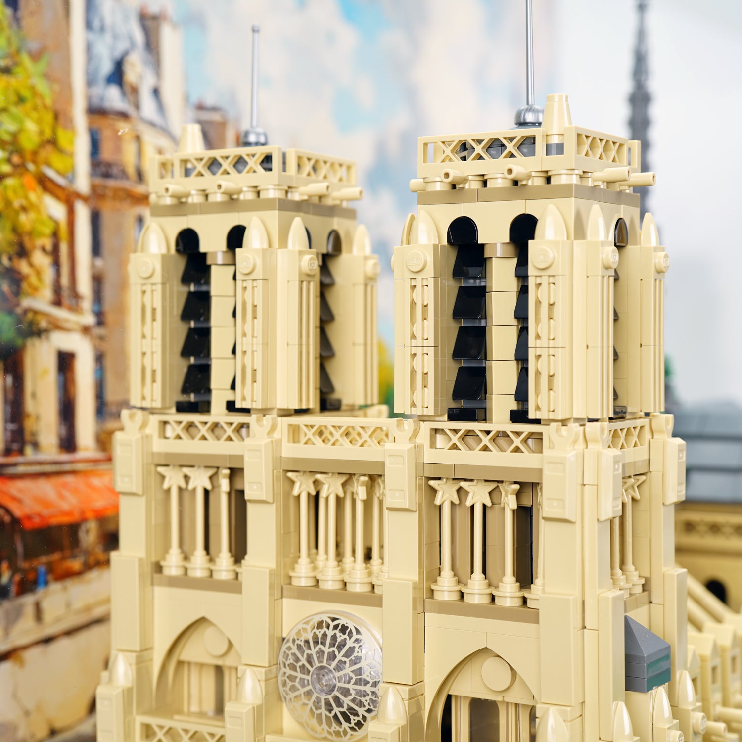 21061 Notre-Dame de Paris Display Case