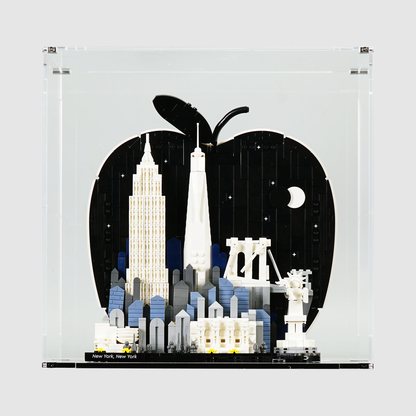 21066 New York City – The Big Apple Display Case
