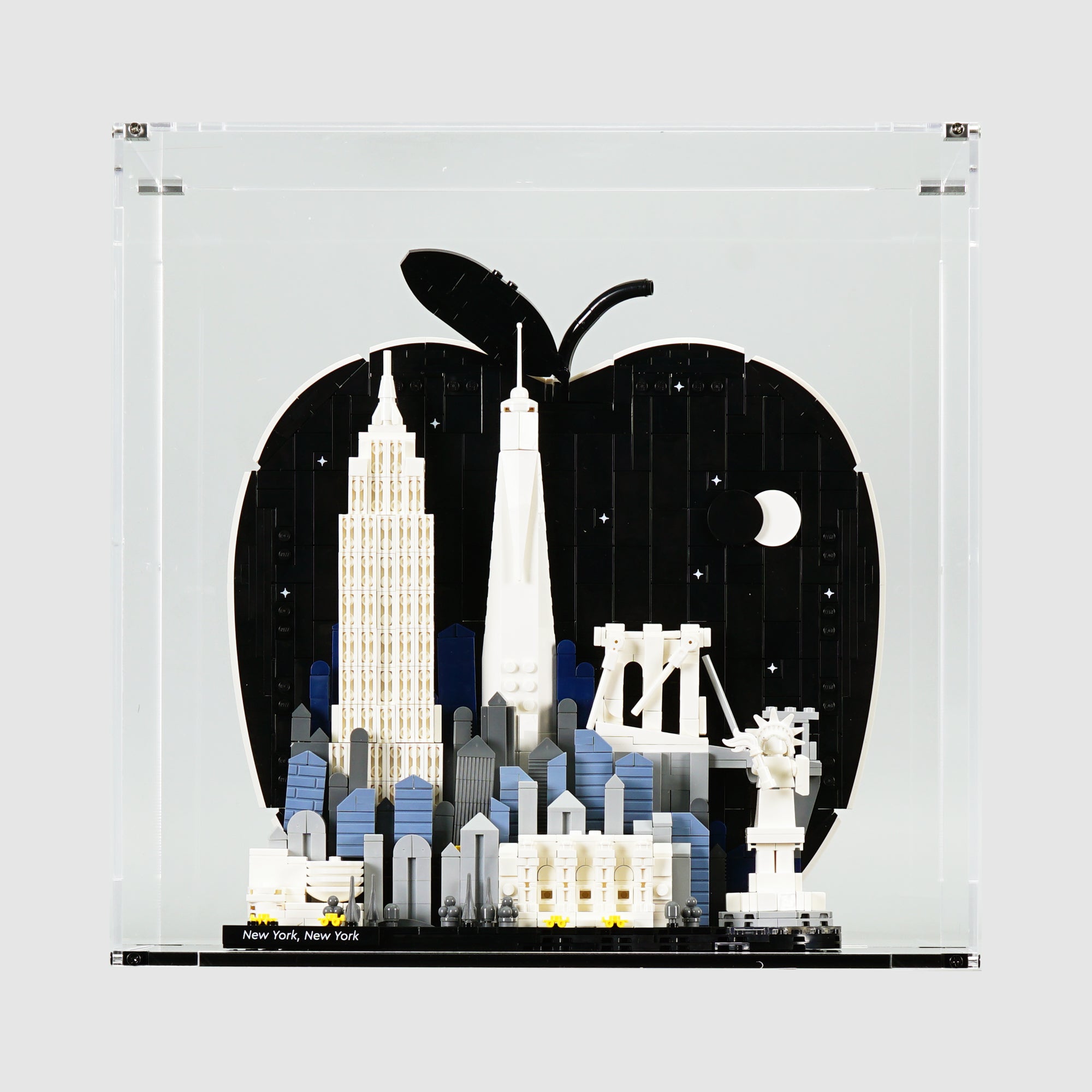 21066 New York City – The Big Apple Display Case