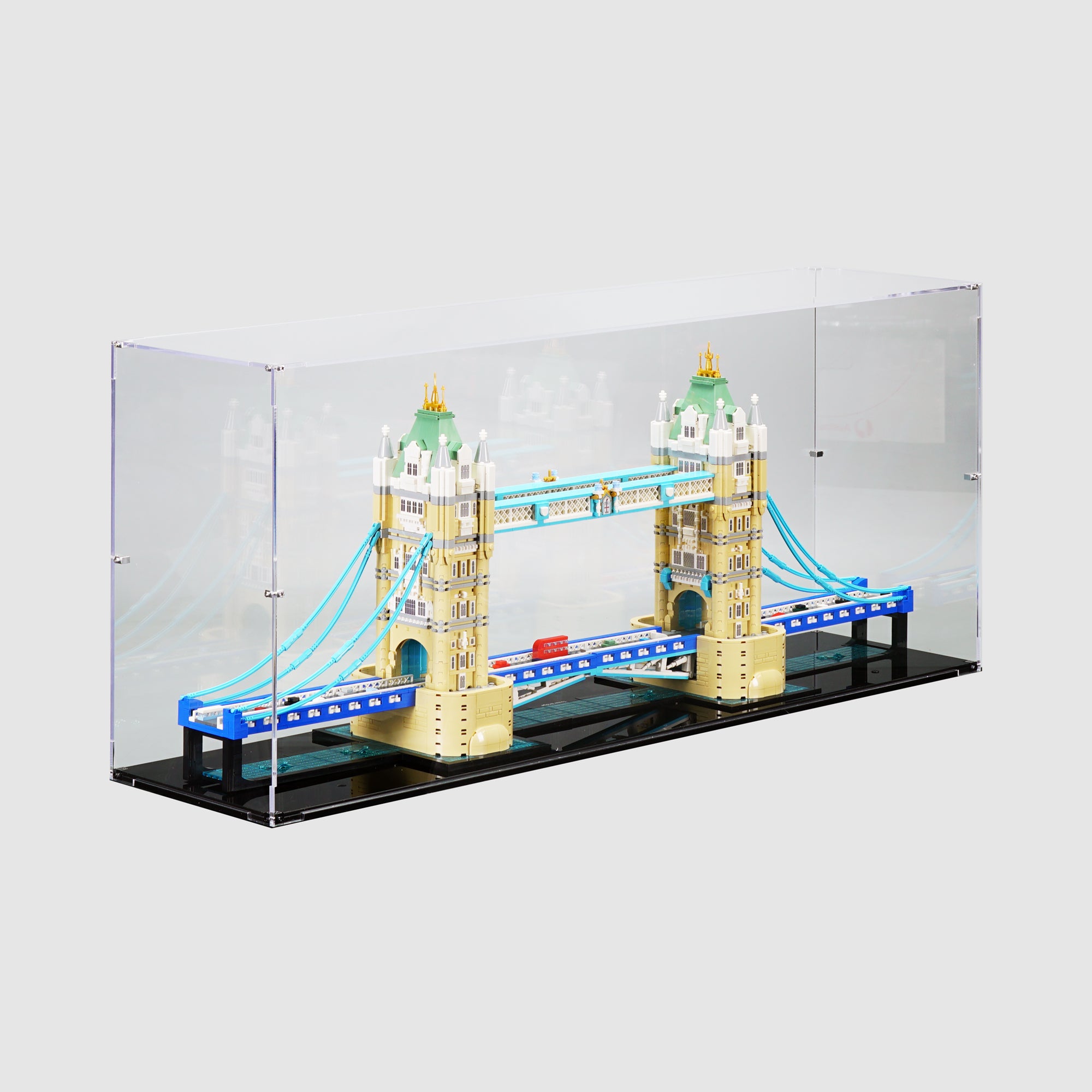 21067 Tower Bridge Display Case