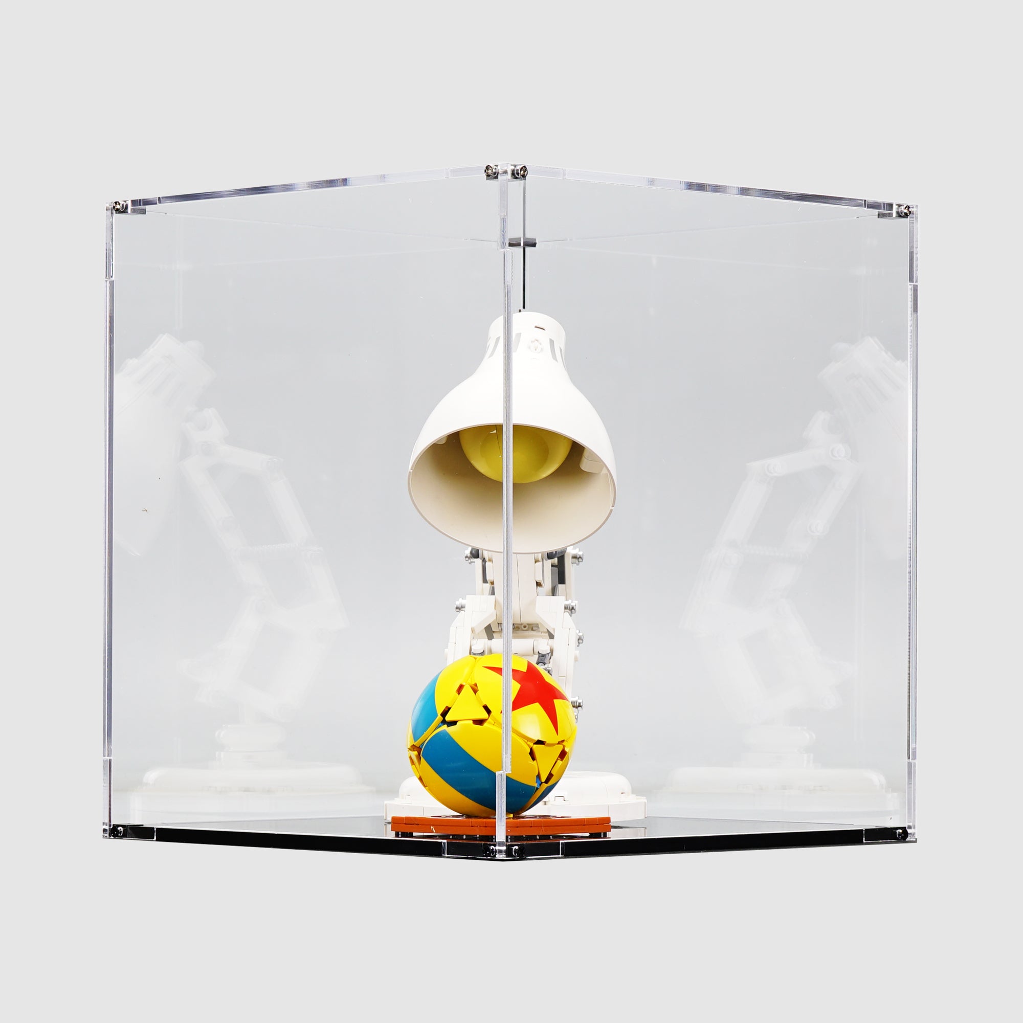 21357 Disney Pixar Luxo Jr. Display Case