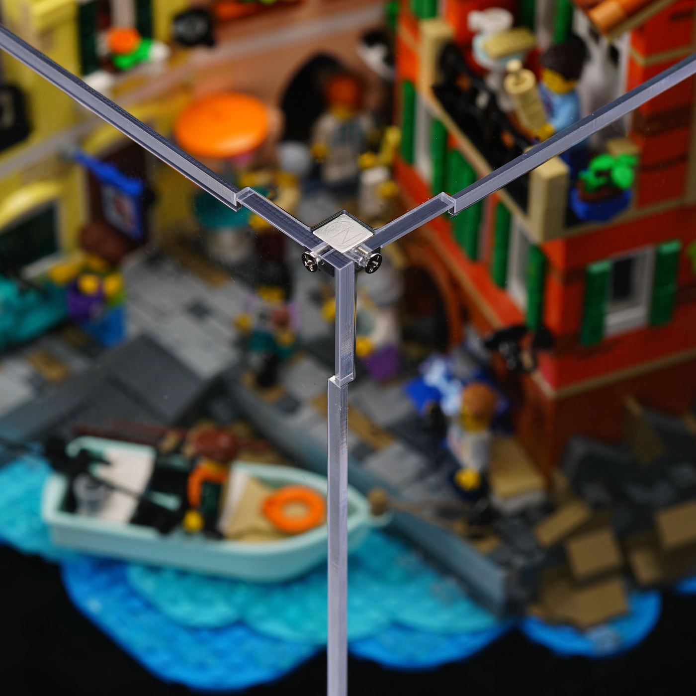 21359 Italian Riviera Display Case