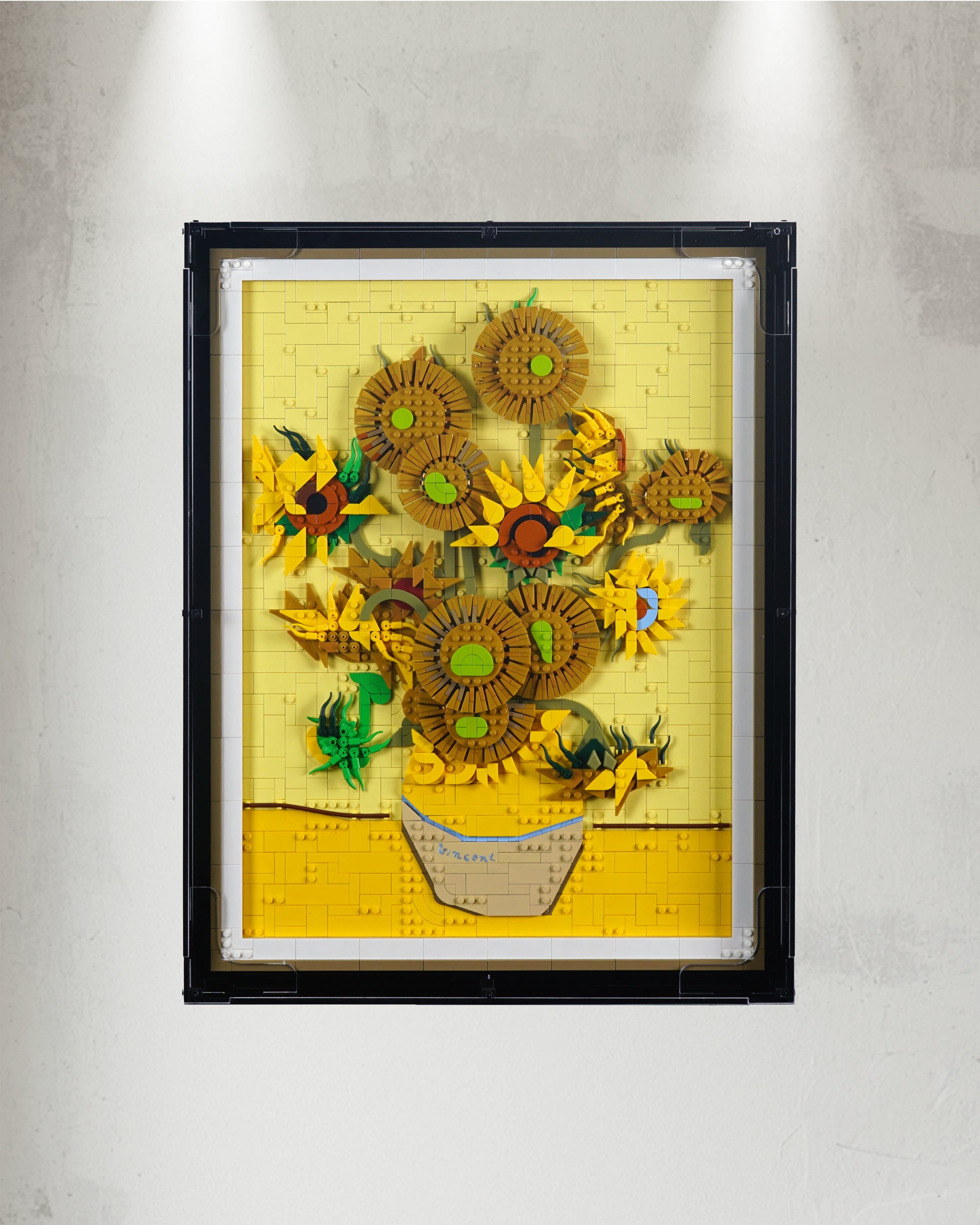 31215 Vincent van Gogh – Sunflowers Display Case [Wall Mounted]