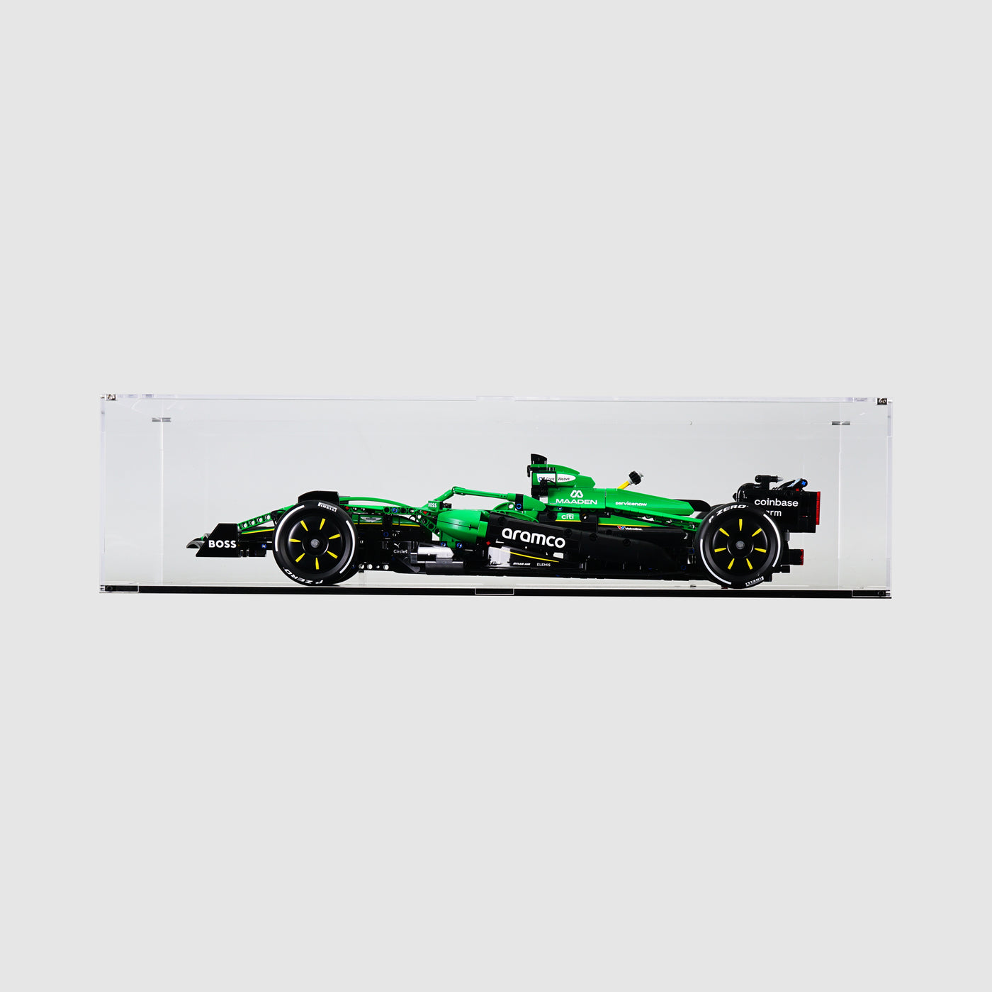 42240 Aston Martin Aramco AMR25 F1® Car Display Case