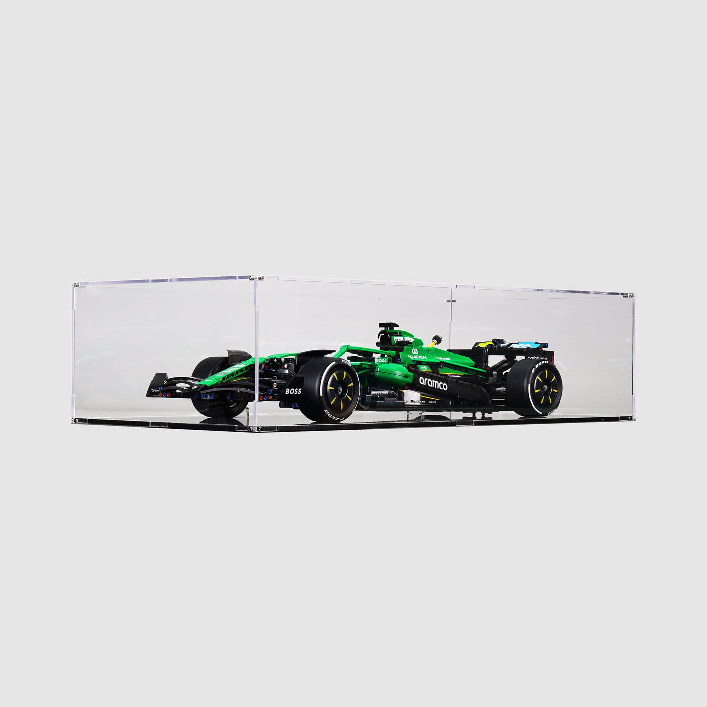 42240 Aston Martin Aramco AMR25 F1® Car Display Case