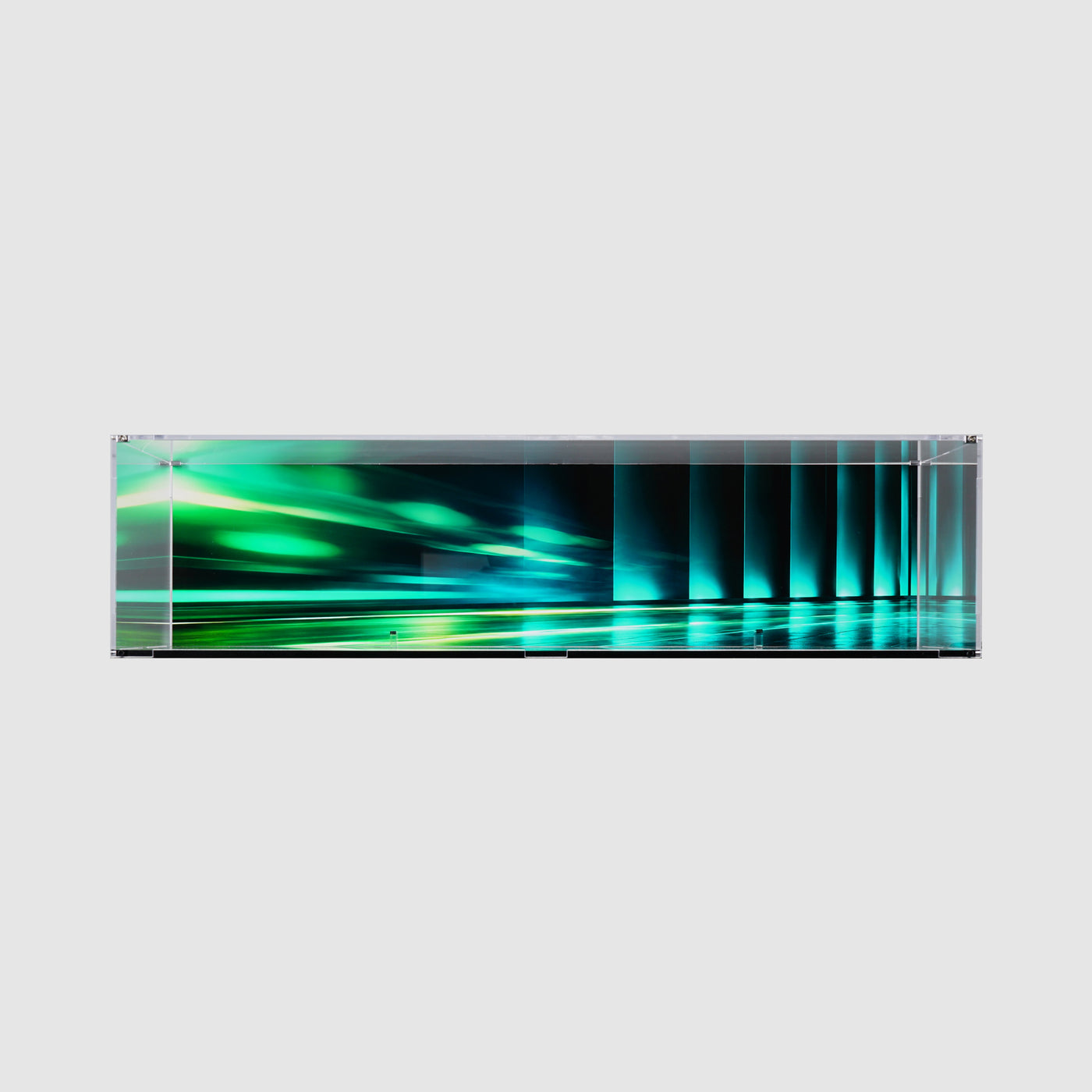 42240 Aston Martin Aramco AMR25 F1® Car Display Case
