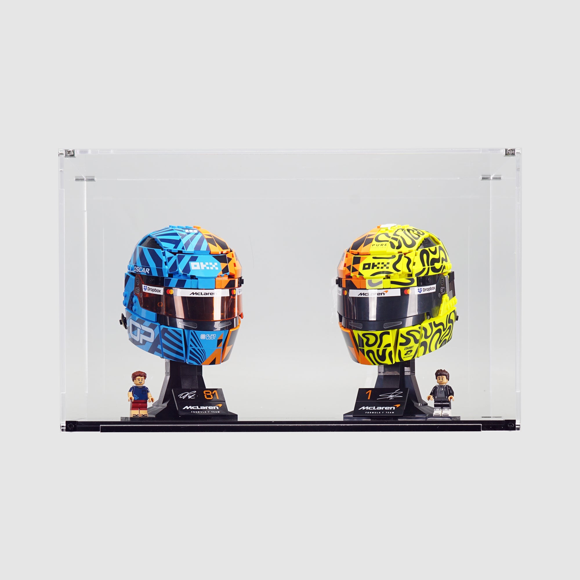 43017 Oscar Piastri 43023 Lando Norris Helmets Display Case