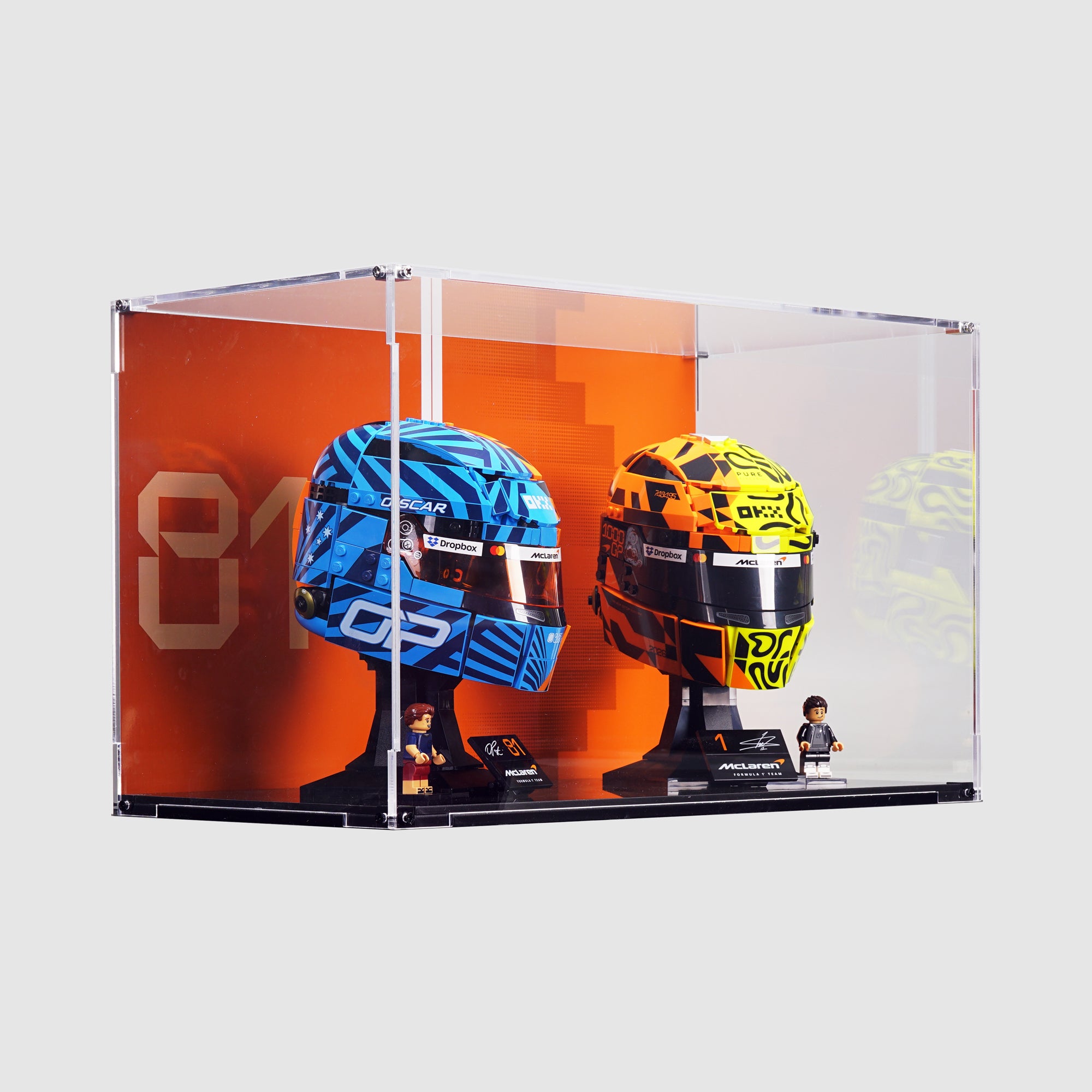 43017 Oscar Piastri 43023 Lando Norris Helmets Display Case