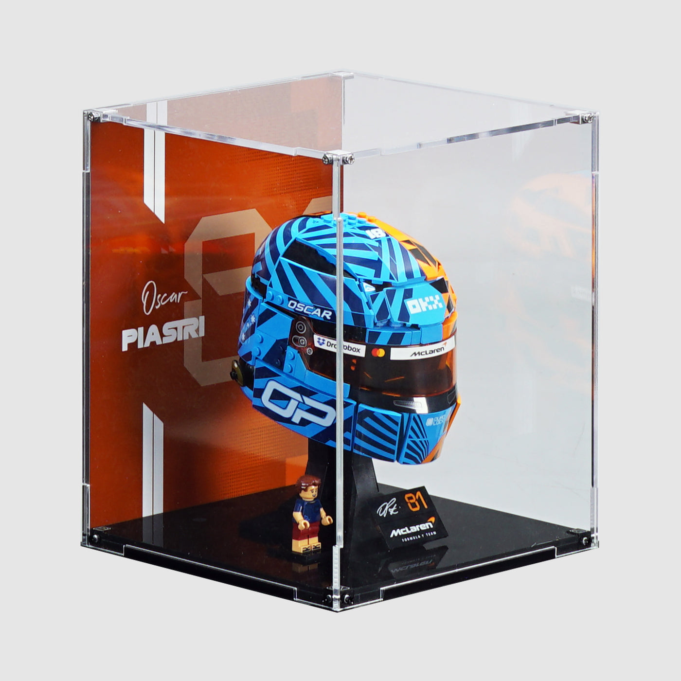 43017 McLaren Mastercard F1® Team Oscar Piastri Helmet Display Case