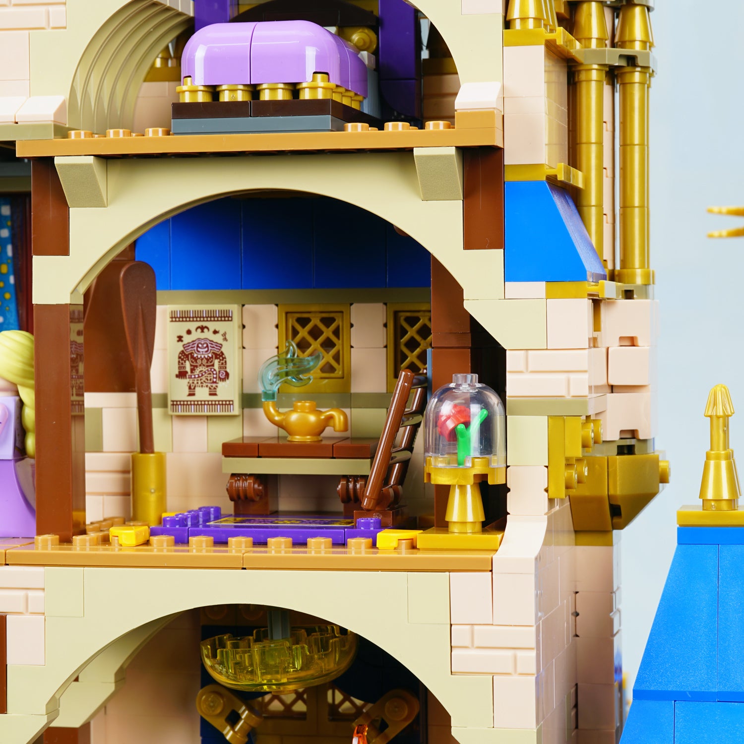 LEGO 43222 Disney Castle Display Case | ONBRICK