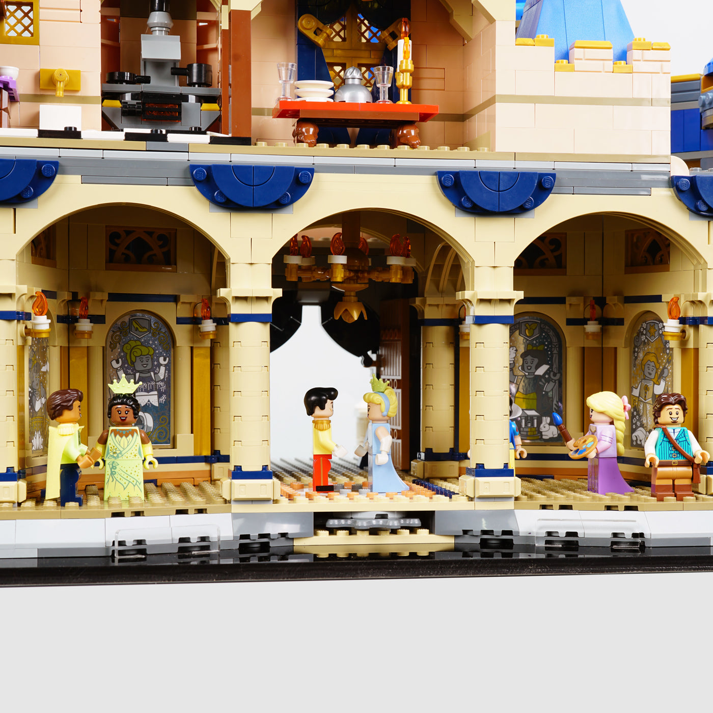 LEGO 43222 Disney Castle Display Case | ONBRICK