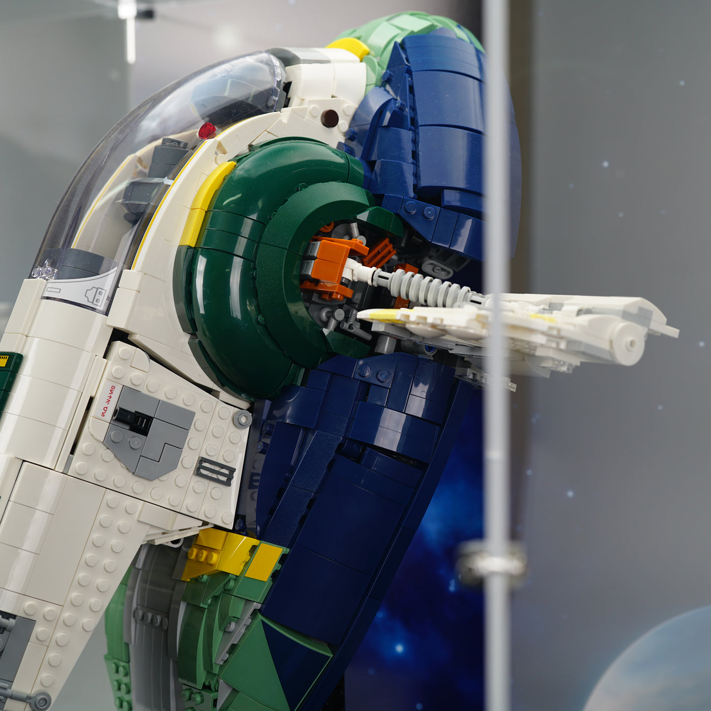 75409 UCS Jango Fett's Firespray-Class Starship Display Case