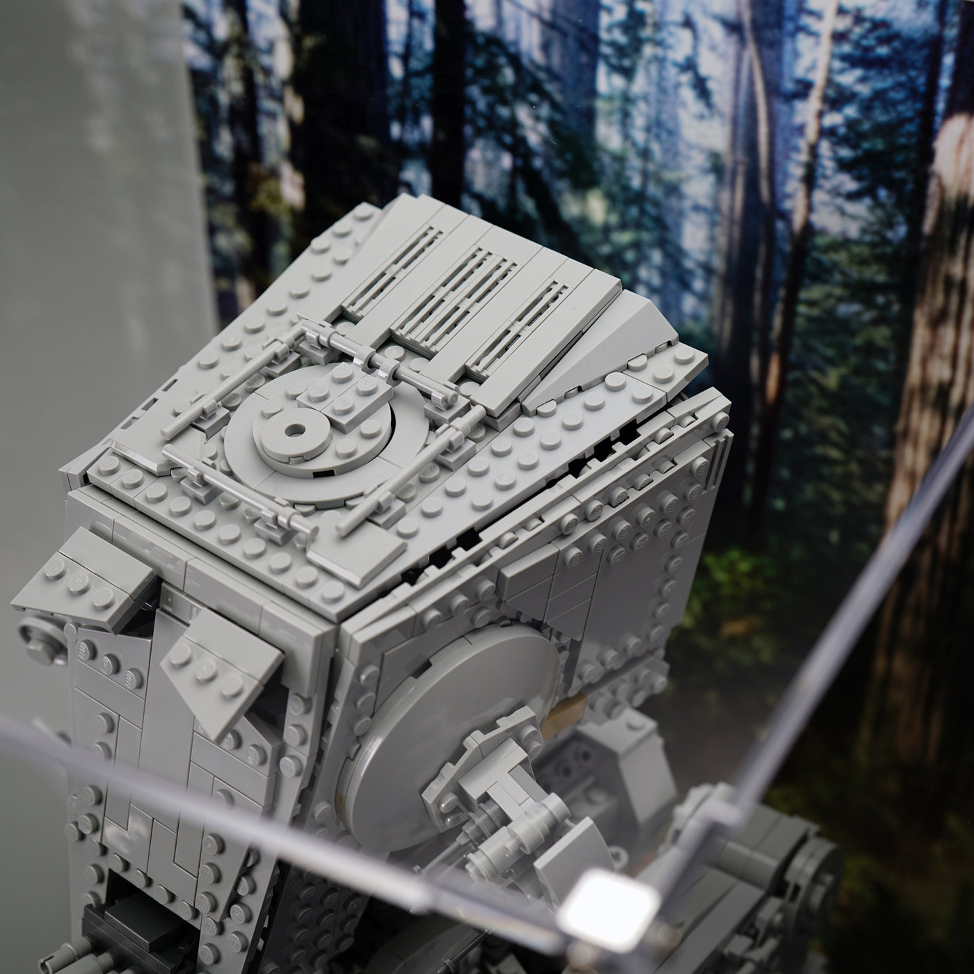 75417 UCS AT-ST™ Walker | LEGO Display Case | ONBRICK Australia