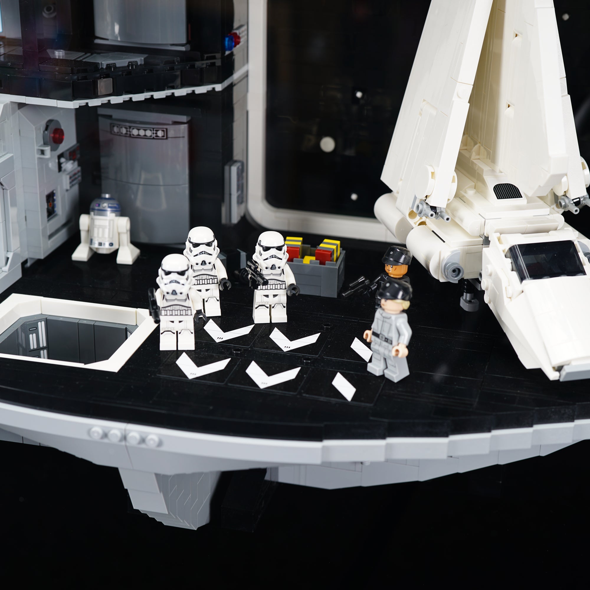 75419 UCS Death Star™ Display Case
