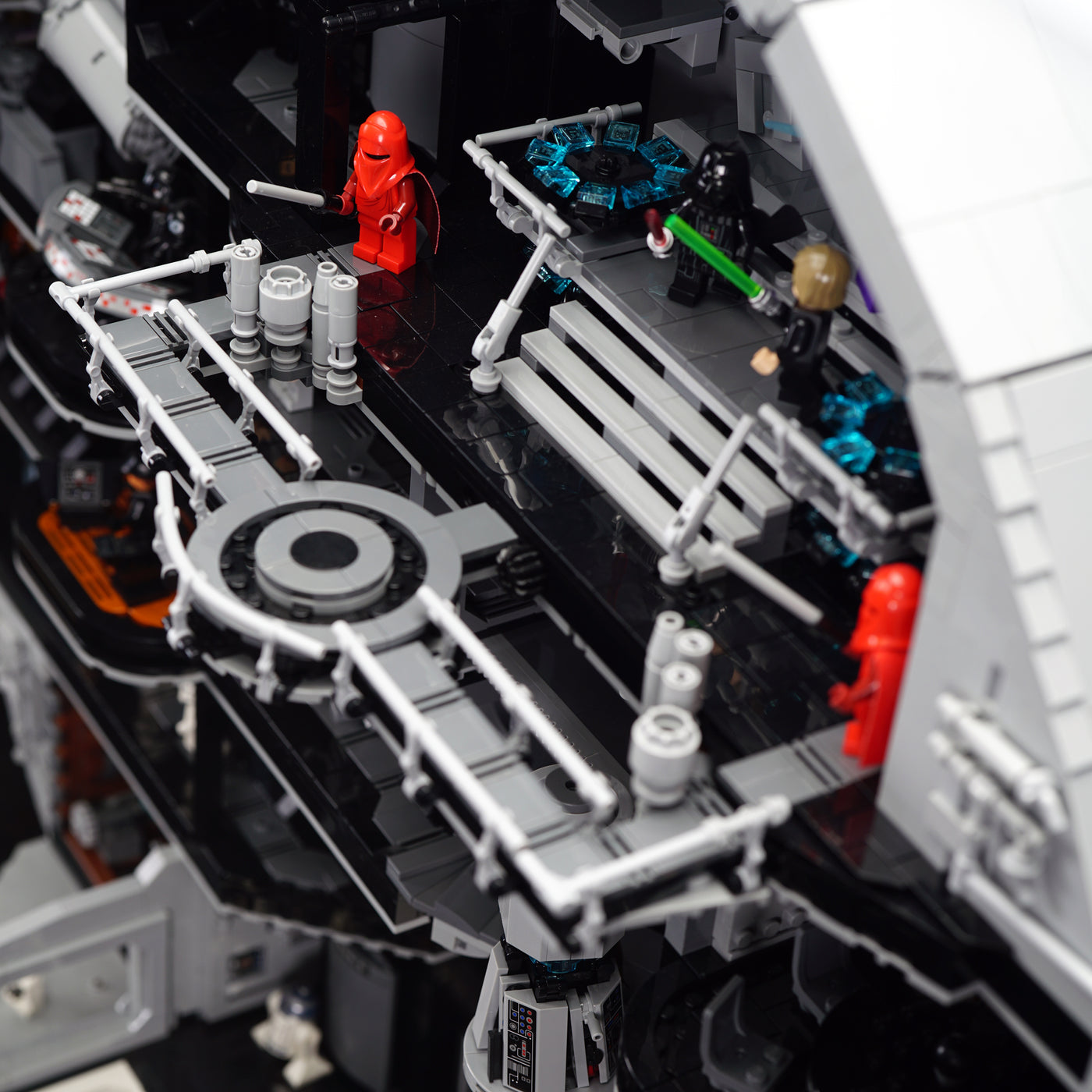 75419 UCS Death Star™ Display Case