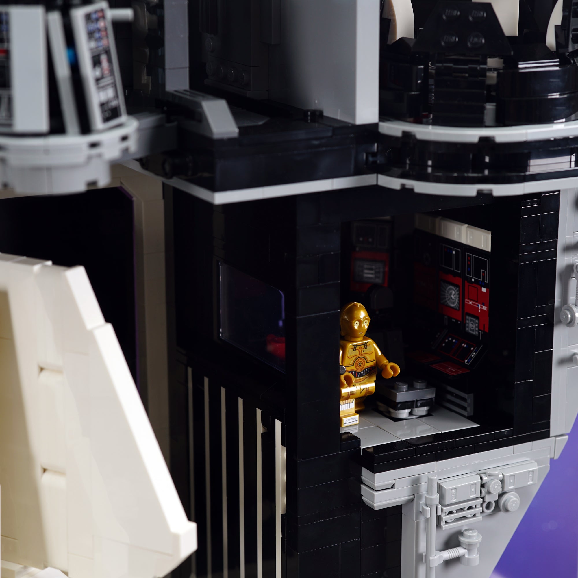 75419 UCS Death Star™ Display Case