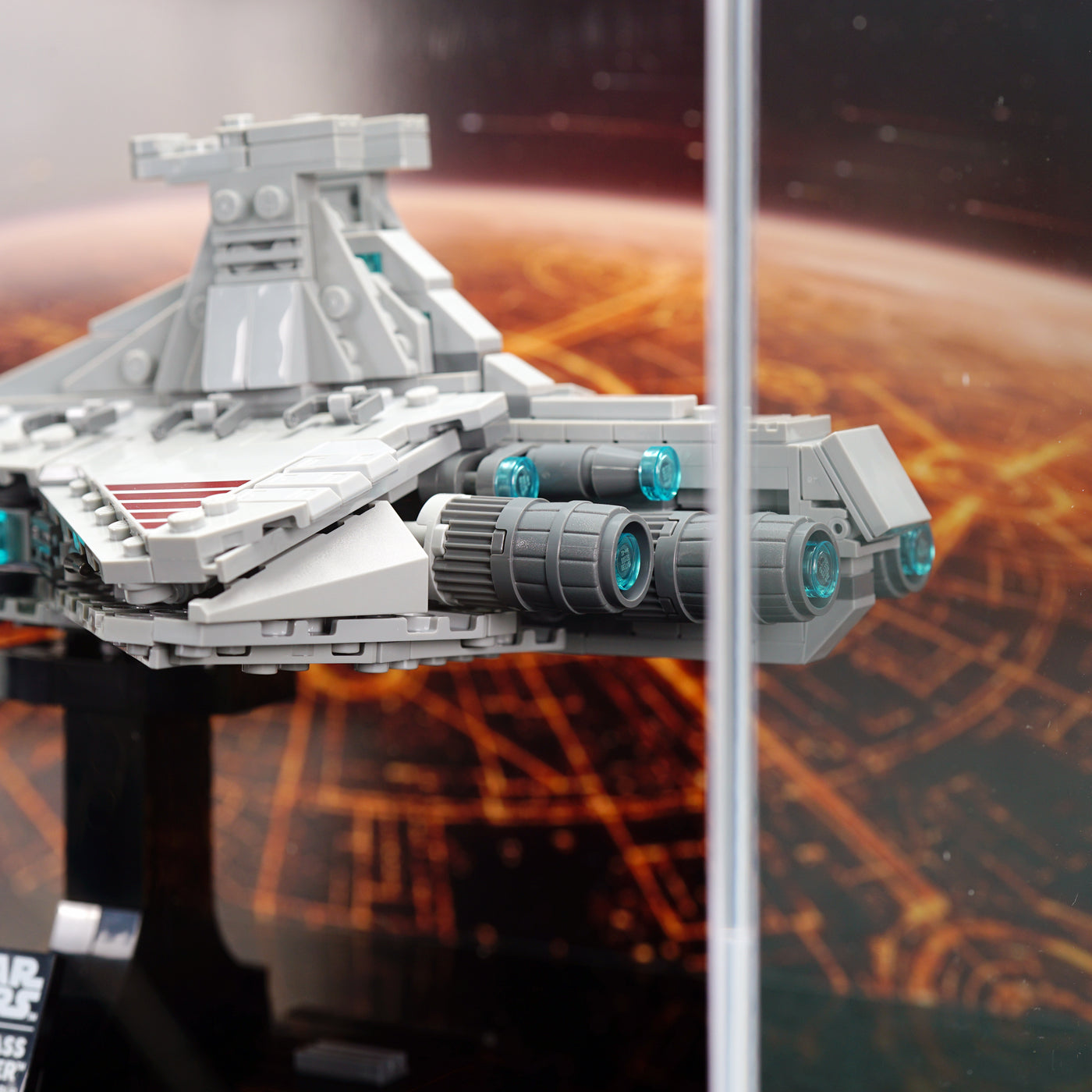 LEGO 75441 Venator-Class Attack Cruiser™ | Acrylic LEGO Display Case | ONBRICK