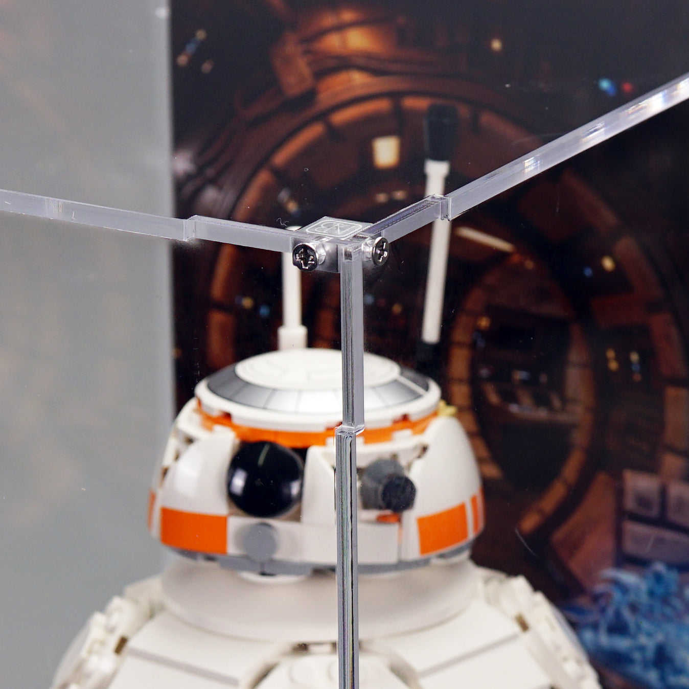 75452 BB-8™ Astromech Droid | Acrylic LEGO Display Case | ONBRICK