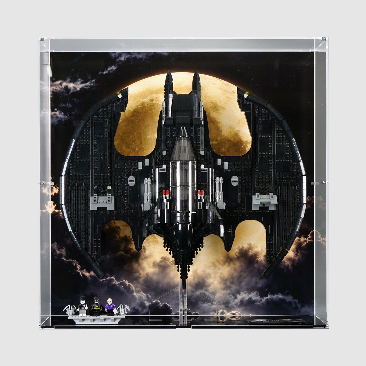 76161 1989 Batwing Display Case
