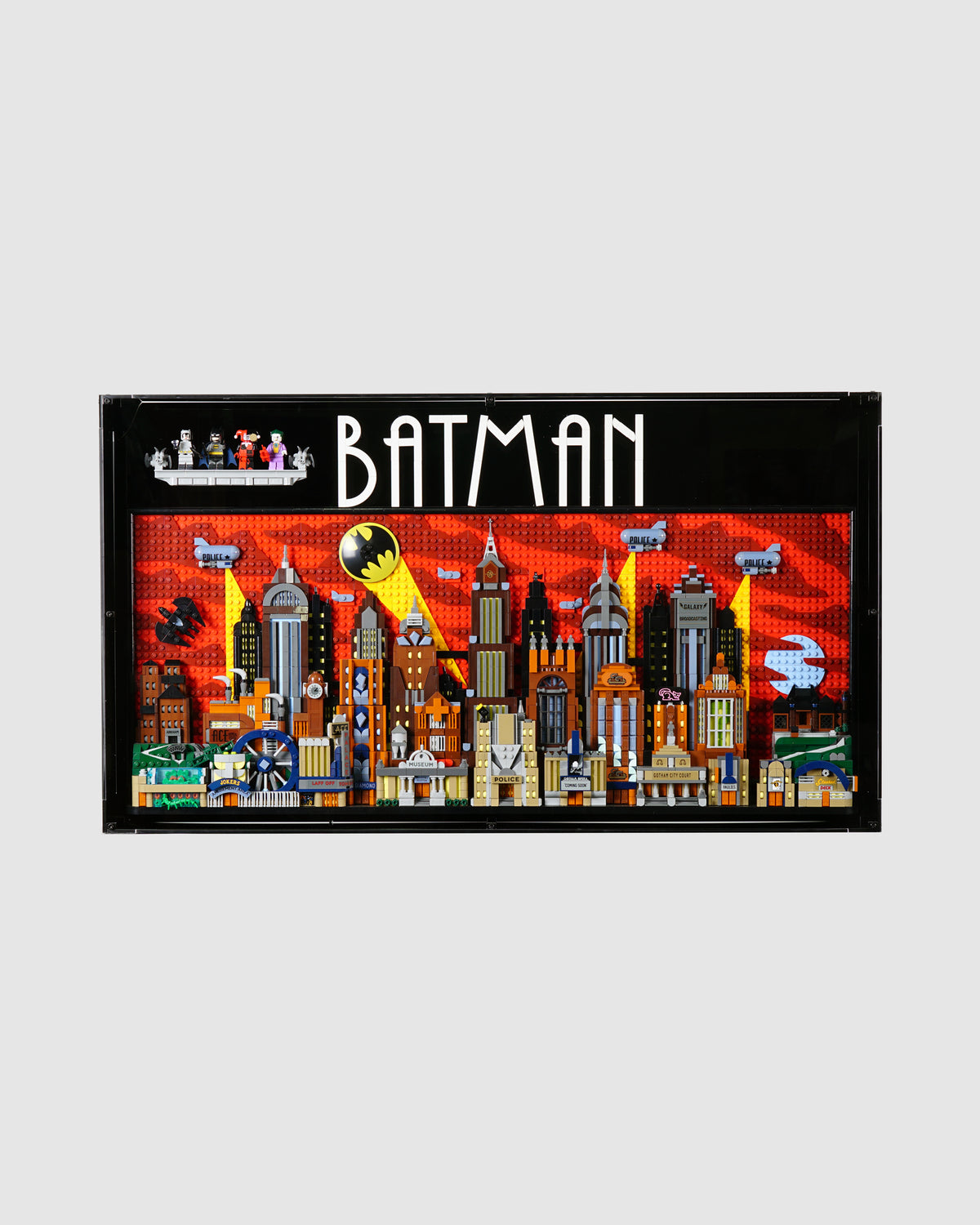76271 Batman: The Animated Series Gotham City™ Display Case