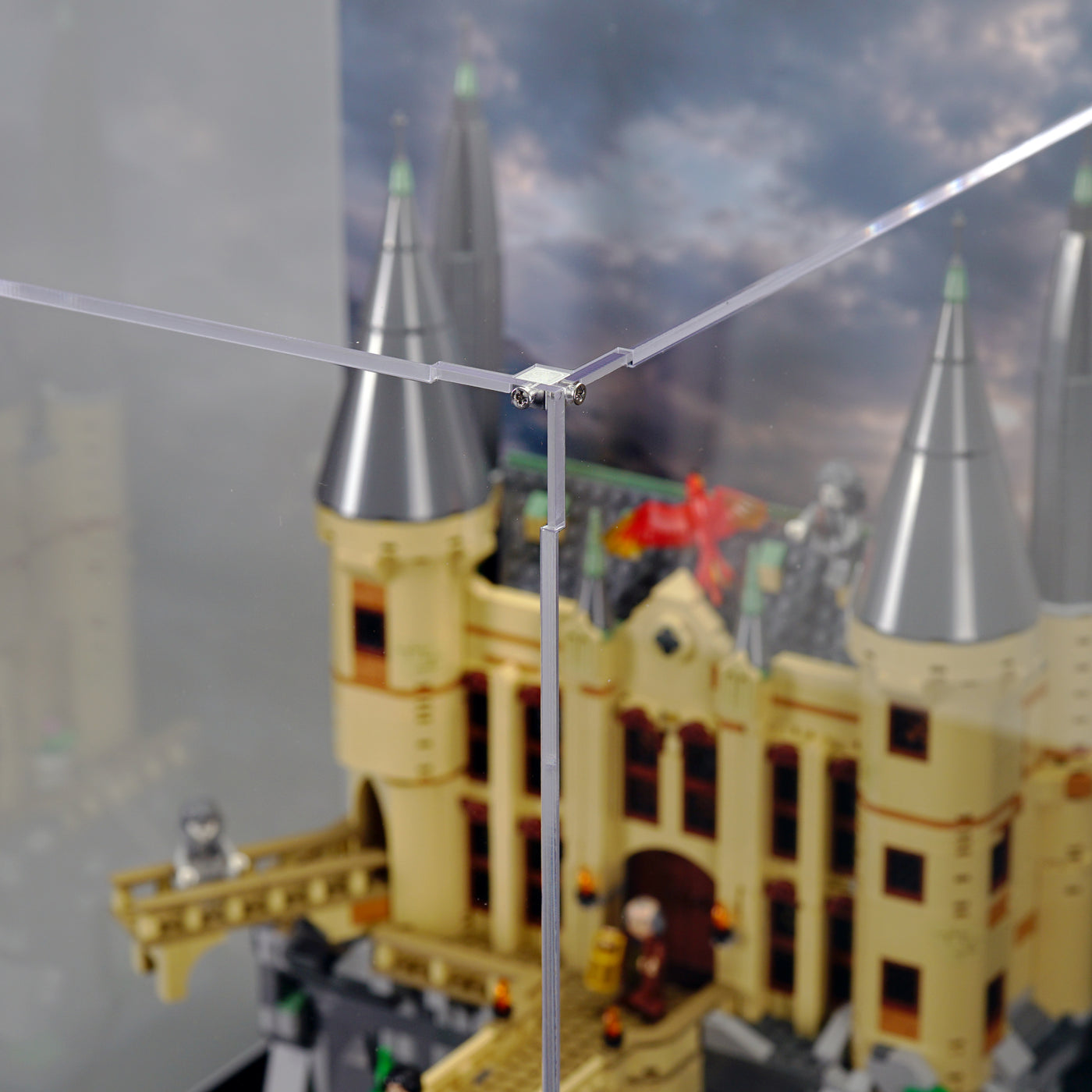 76473 Hogwarts™ Castle: East Wing Display Case
