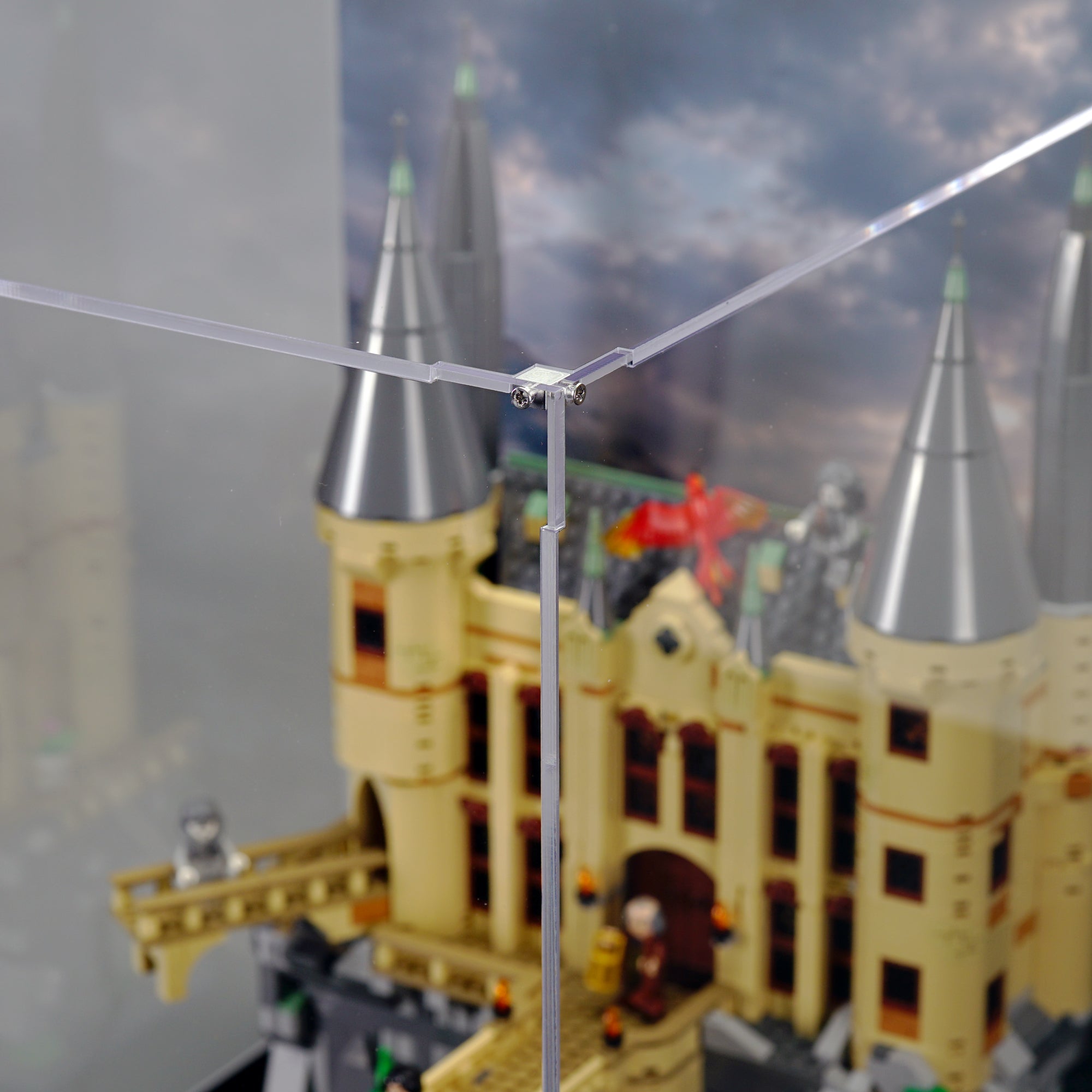 76473 Hogwarts™ Castle: East Wing Display Case