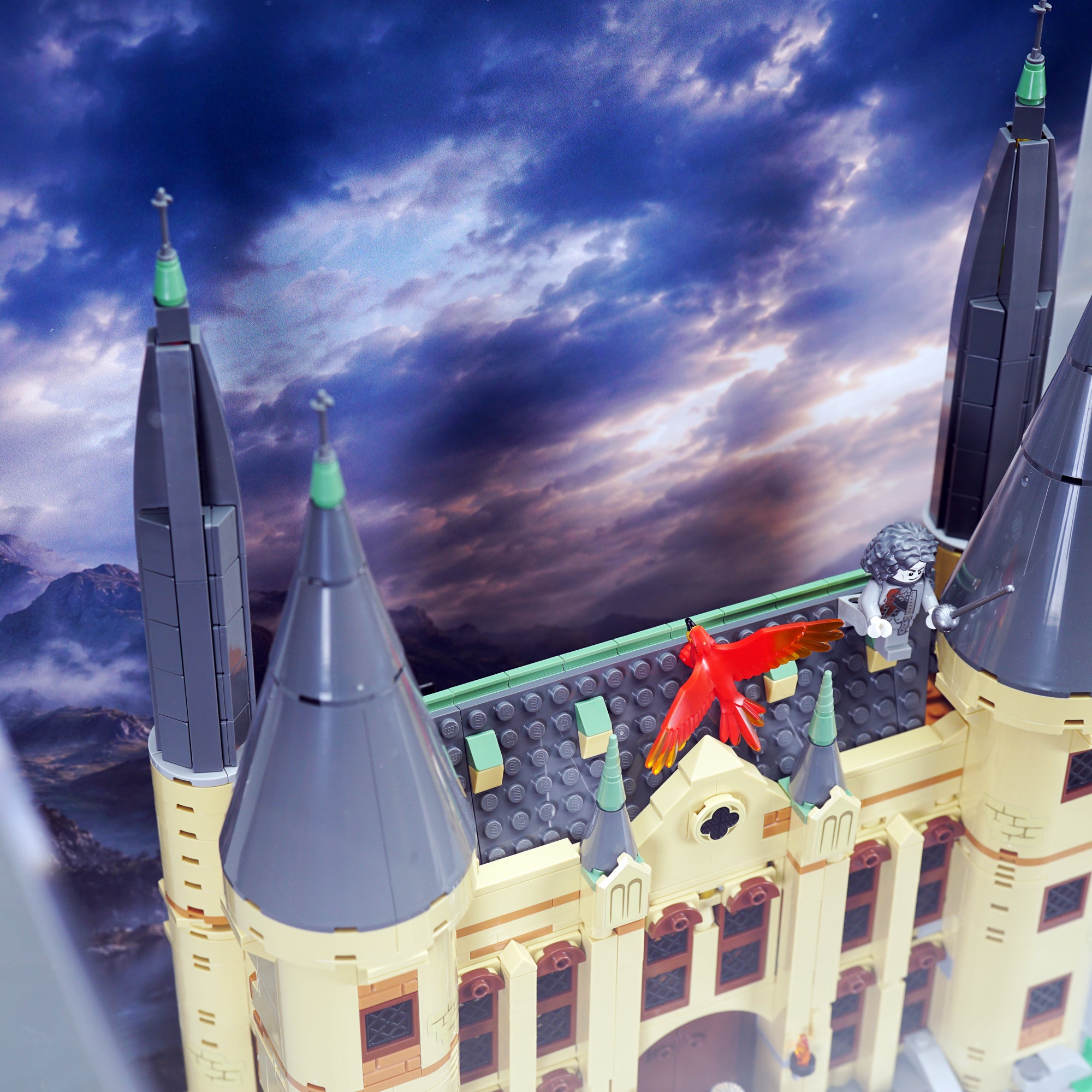 76473 Hogwarts™ Castle: East Wing Display Case