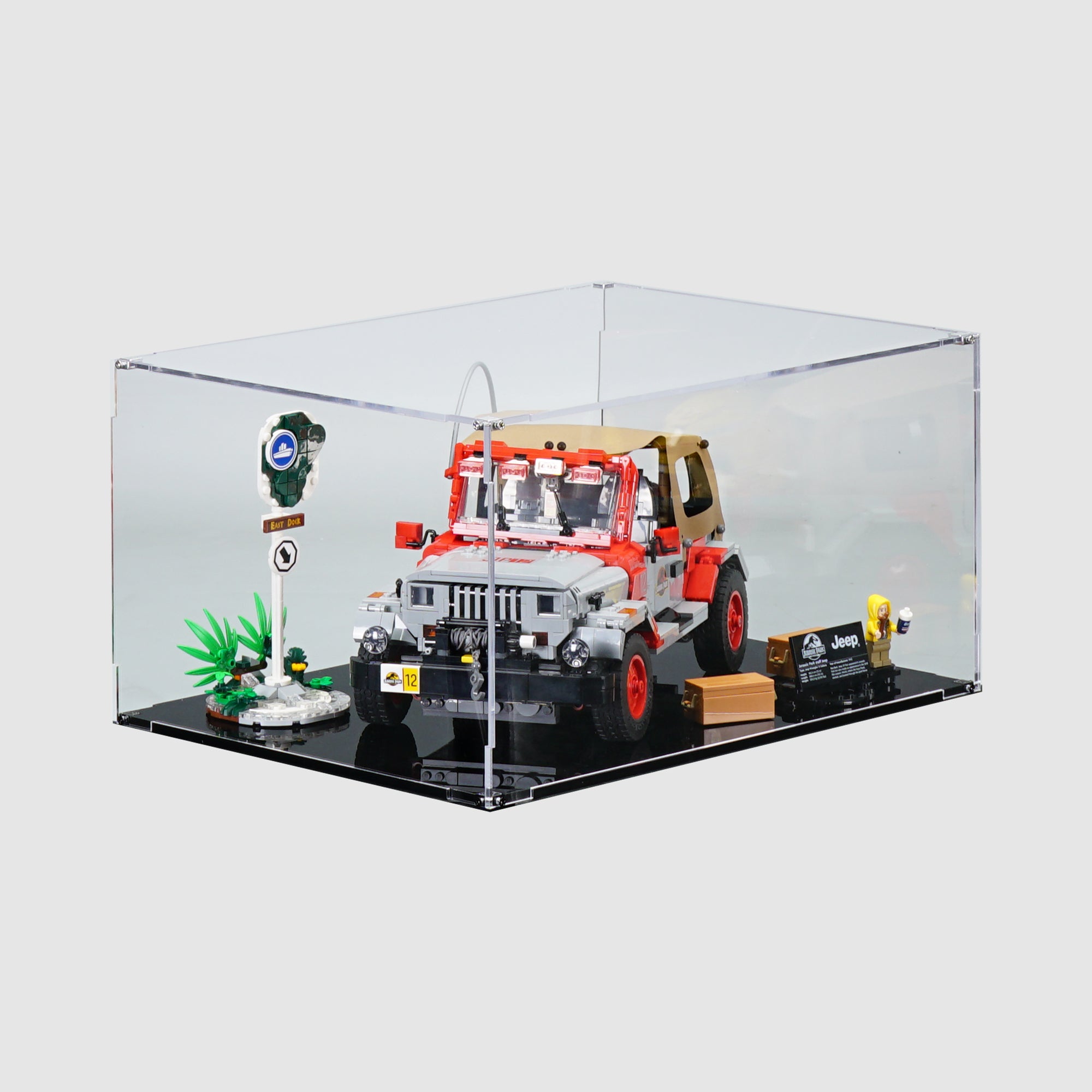 77984 Jurassic Park Jeep® Wrangler Display Case