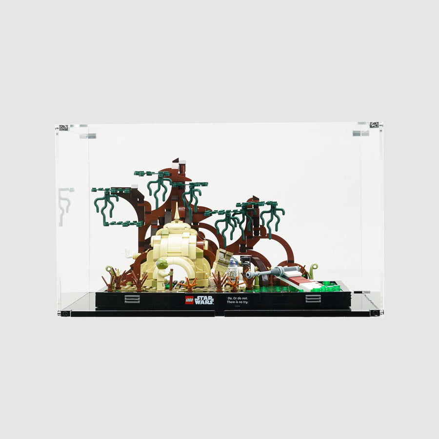 LEGO 75330 Dagobah Jedi Training Diorama Display Case | ONBRICK