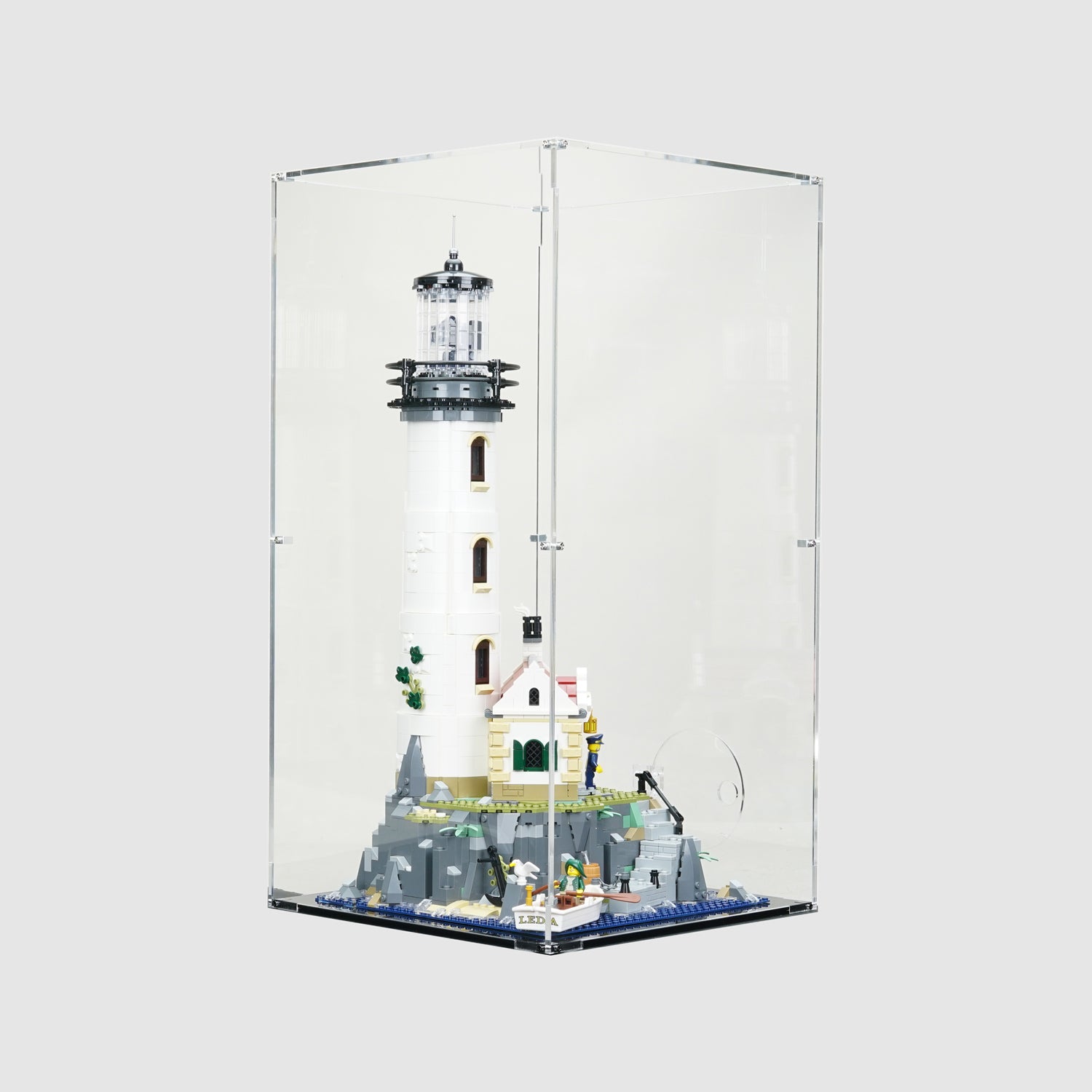 LEGO 21335 Motorised Lighthouse Display Case | ONBRICK