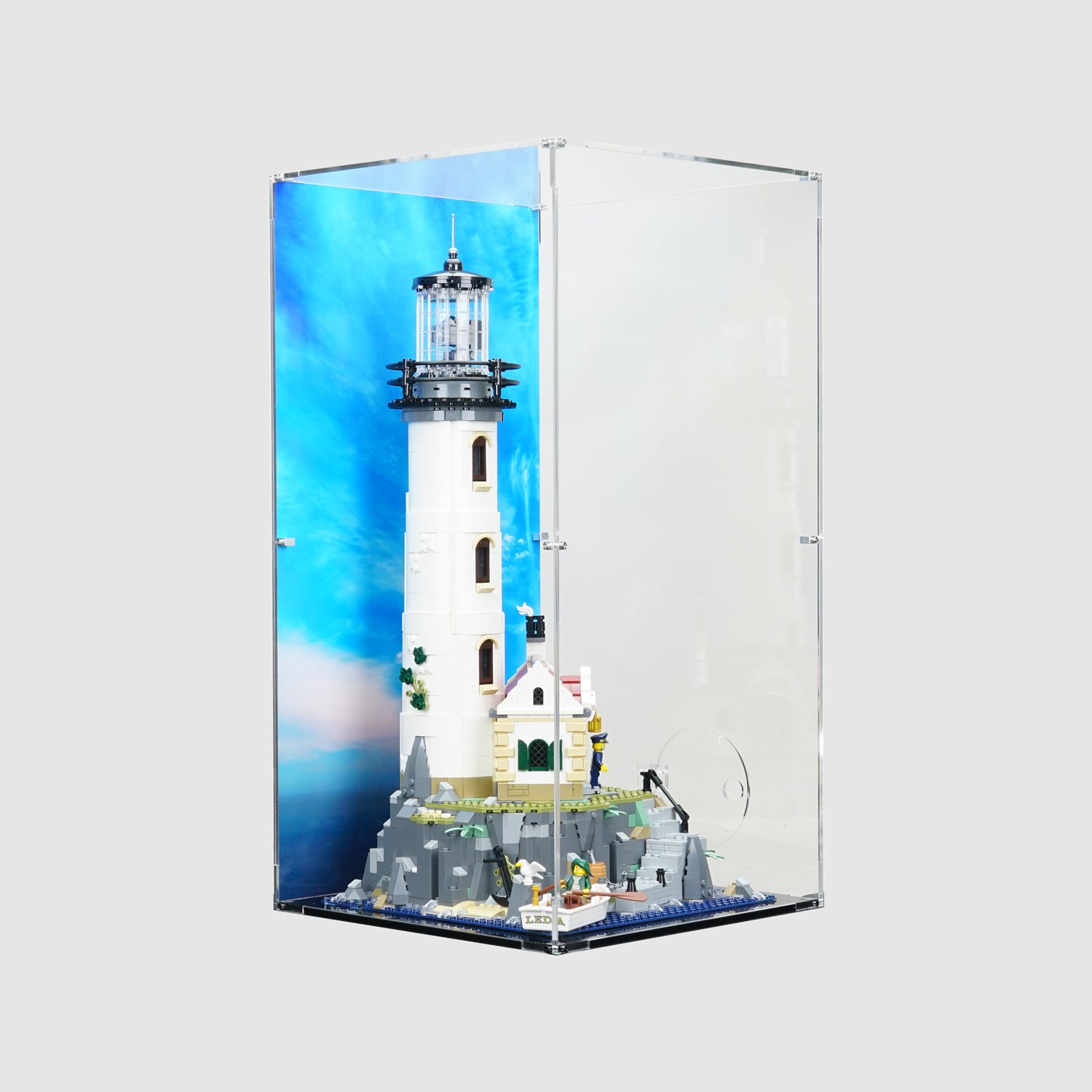 LEGO 21335 Motorised Lighthouse Display Case | ONBRICK